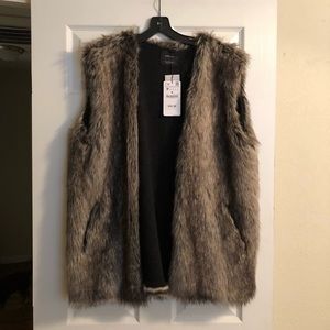 Zara Faux Fur Vest - M